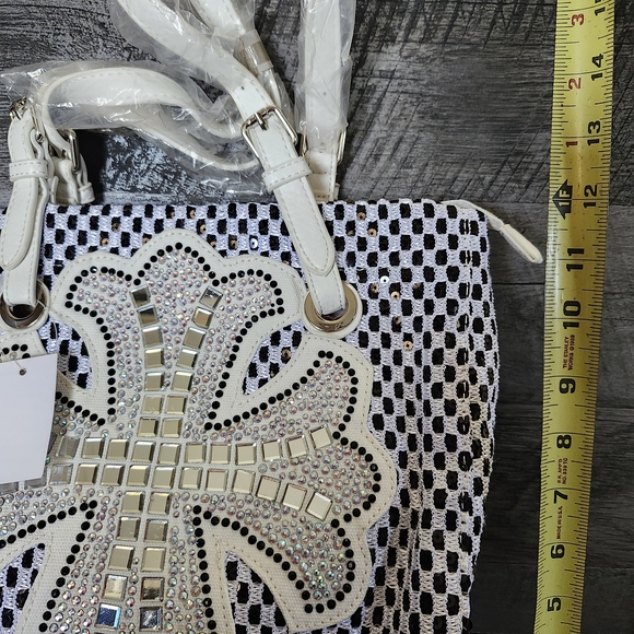 NWT Black And White Rhinestone Embellished Bling Cross Applique Tote Bag - Picture 9 of 9